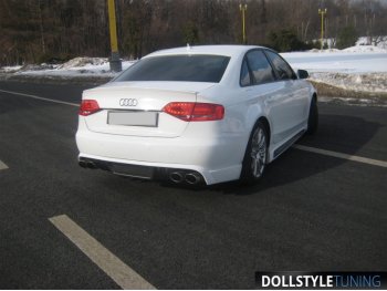 Накладка на задний бампер Rieger на Audi A4 B8