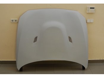 Капот в стиле Vorsteiner от Eurolineas для BMW 1 F20