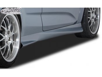 Накладки на пороги от RDX Racedesign на Kia Ceed I