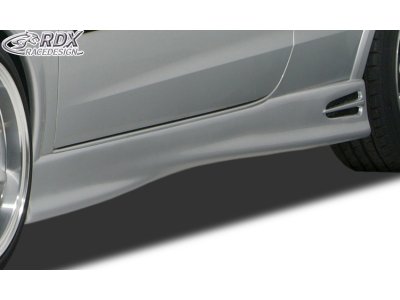 Накладки на пороги GT4 от RDX Racedesign на Opel Corsa C