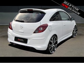 Накладка на задний бампер от Maxton Design на Opel Corsa D