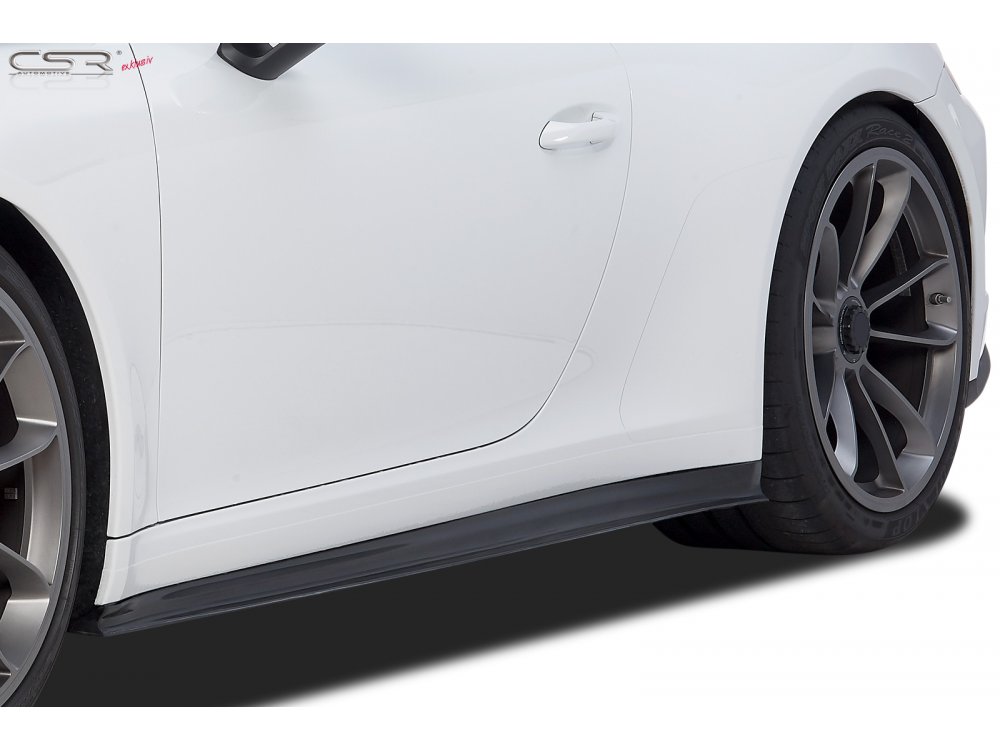 Накладки на пороги от CSR Automotive на Porsche 911 / 991