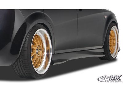 Накладки на пороги от RDX Racedesign на Seat Leon 1P