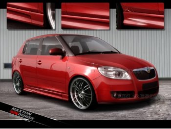 Накладки на пороги XR от Maxton Design на Skoda Fabia II