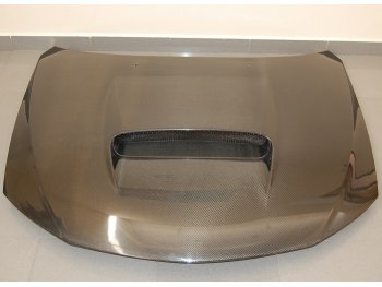 Карбоновый капот от Eurolines для Subaru Impreza III