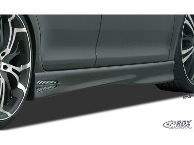 Накладки на пороги GT4 от RDX Racedesign для Toyota Auris I