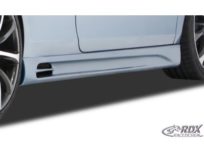 Накладки на пороги GT-Race от RDX Racedesign на VW Golf VI Wagon