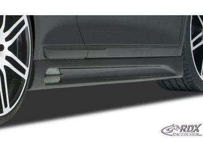 Накладки на пороги GT-Race от RDX Racedesign на VW Scirocco III
