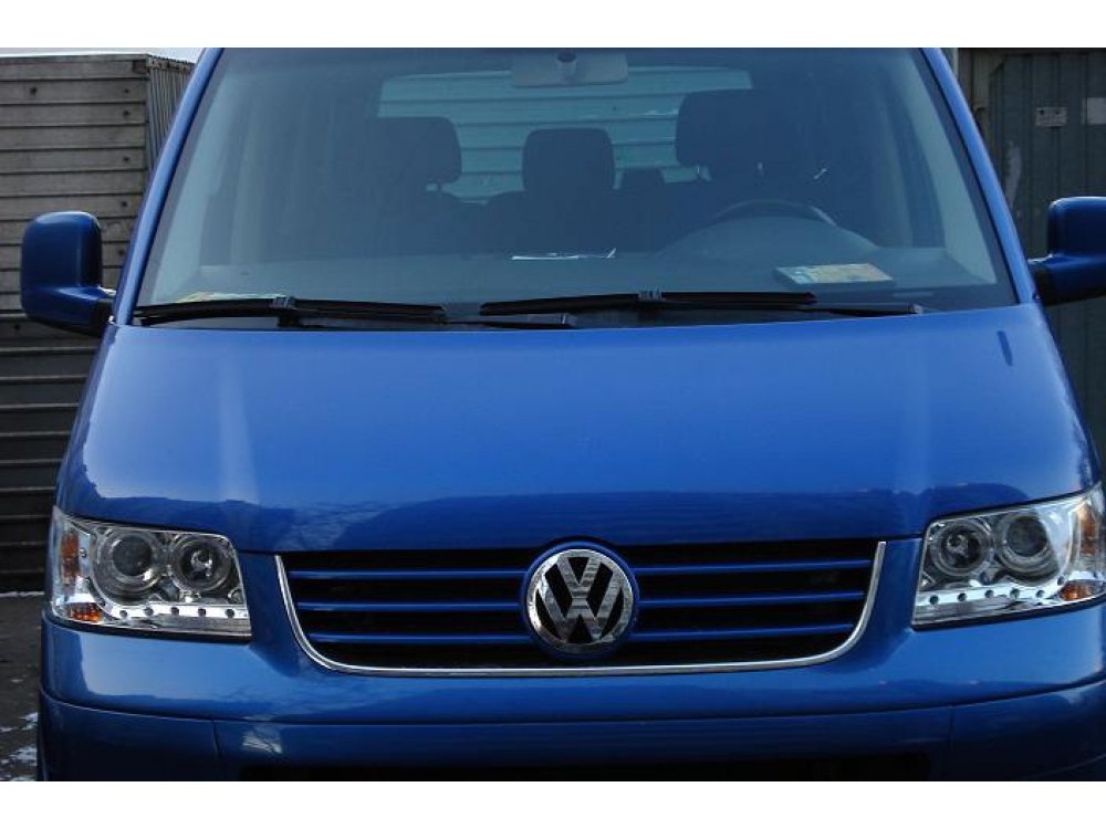 Фары vw t4. Альтернативная оптика Фольксваген т5. Фара Фольксваген Транспортер т5. Фольксваген т5 синий. Multivan Volkswagen t5 ангельские.