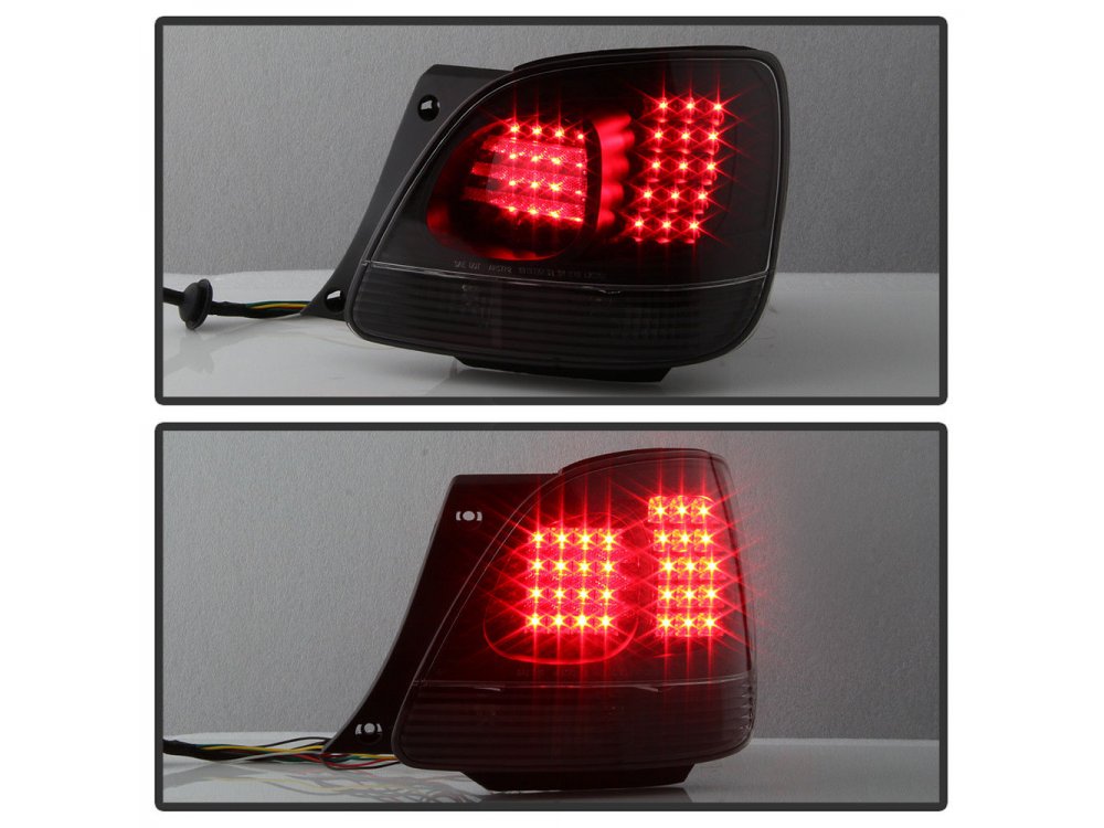 Задние светодиодные фонари LED Black от CarID на Lexus GS II.