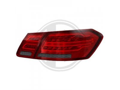 Задние фонари в стиле рестайла LED Red Smoke от HD на Mercedes E класс W212