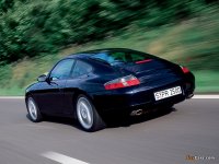 На Porsche 911 / 996 - задняя альтернативная оптика, фонари