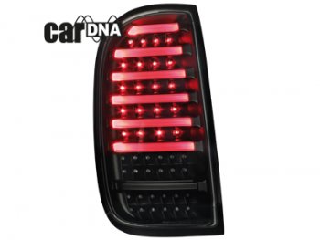 Задние фонари CarDNA LED Black на Renault Duster