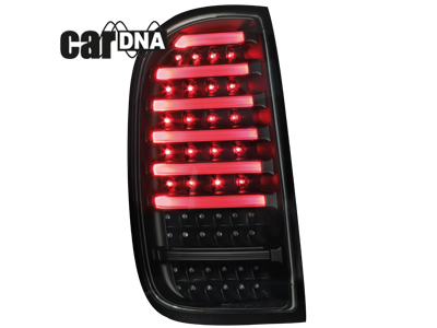 Задние фонари CarDNA LED Black на Renault Duster
